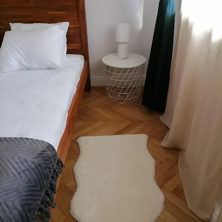 09puzzlesuites Βουκουρέστι